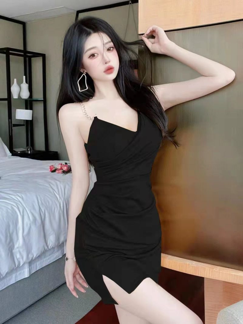 V-neck sexy backless suspender dress