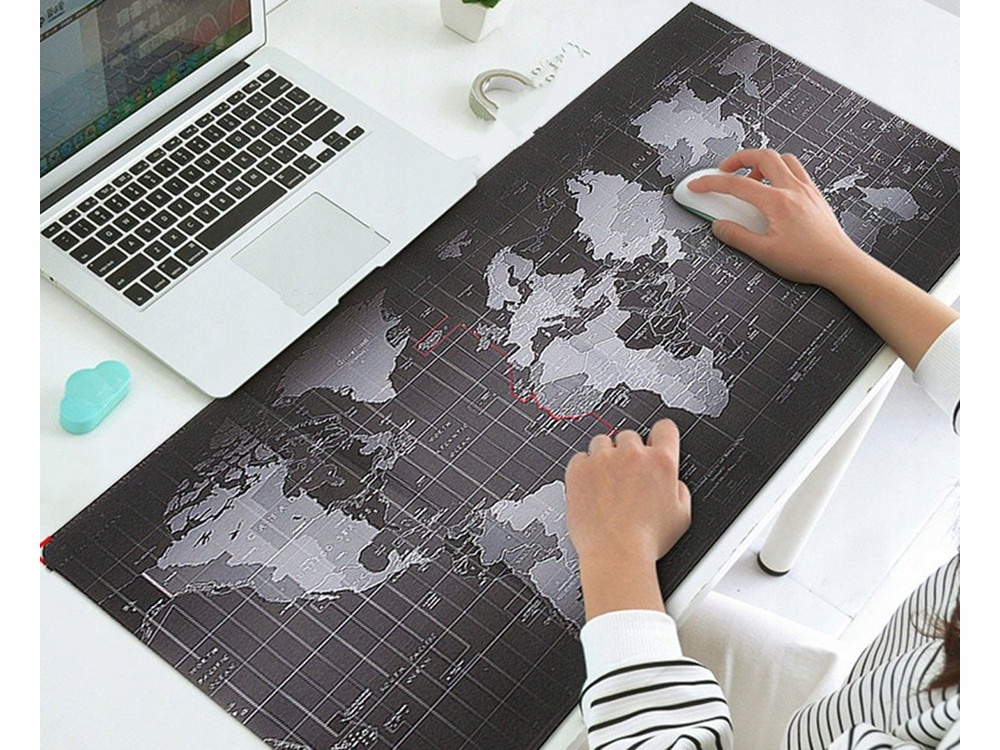 Extended Large Anti-Slip World Map Pattern Soft Rubber Smooth Cloth Surface Game Mouse Pad Keyboard Mat, Size: 60 x 30cm DKB06224S